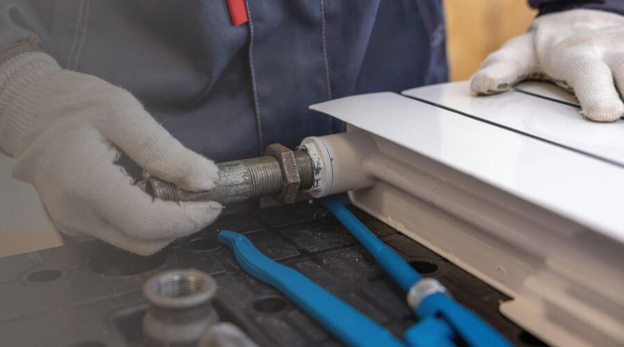 Burst Pipe Repair in Newton, IL